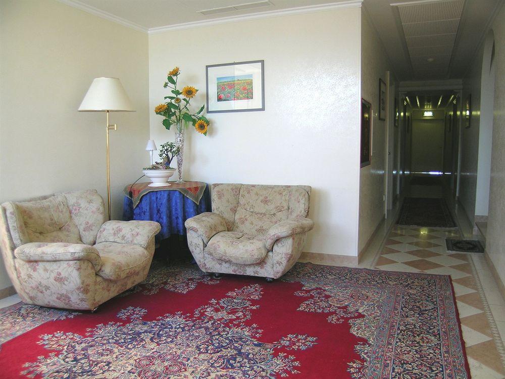 Hotel Da Vito Campagna Lupia Bagian luar foto