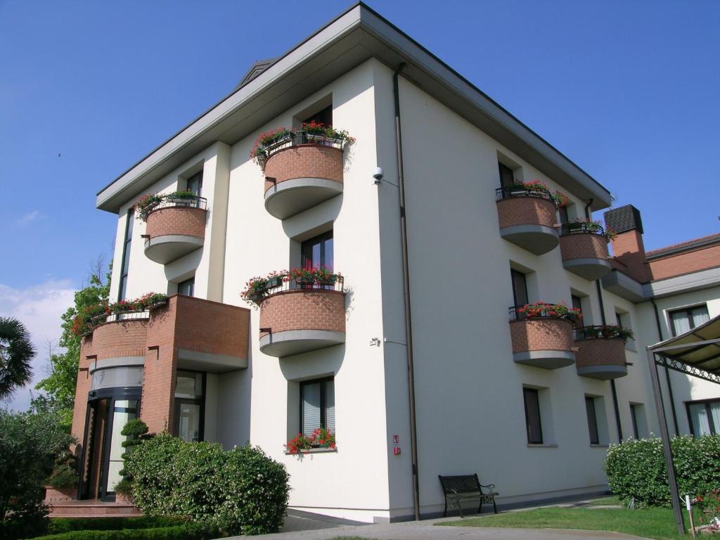 Hotel Da Vito Campagna Lupia Bagian luar foto