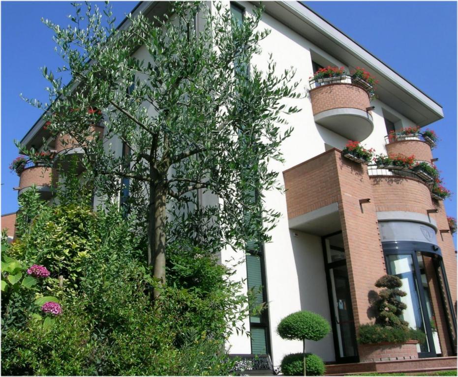 Hotel Da Vito Campagna Lupia Bagian luar foto