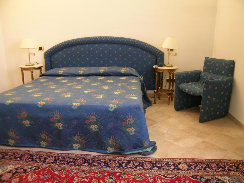 Hotel Da Vito Campagna Lupia Bagian luar foto