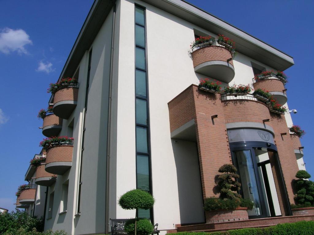 Hotel Da Vito Campagna Lupia Bagian luar foto